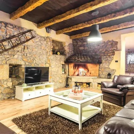 Vila Bella With Pool By Guide Sveti Anton (Krk)